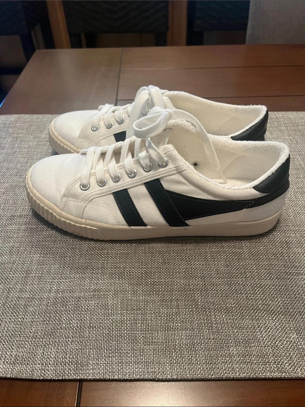 Gola classic low